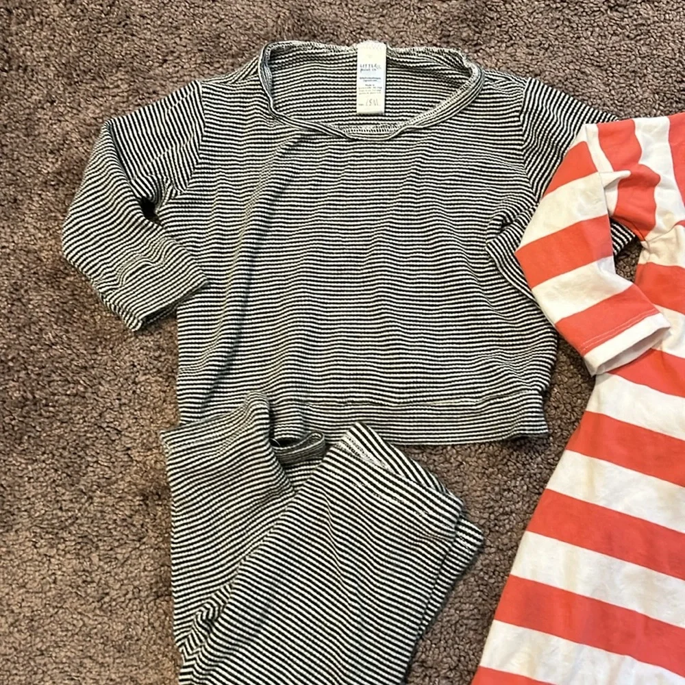 Baby 18m small shop gender neutral striped matching set and romper